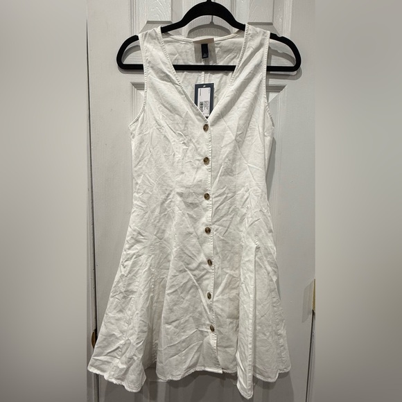 Universal Thread White Button-Front Mini Dress - Picture 2 of 6